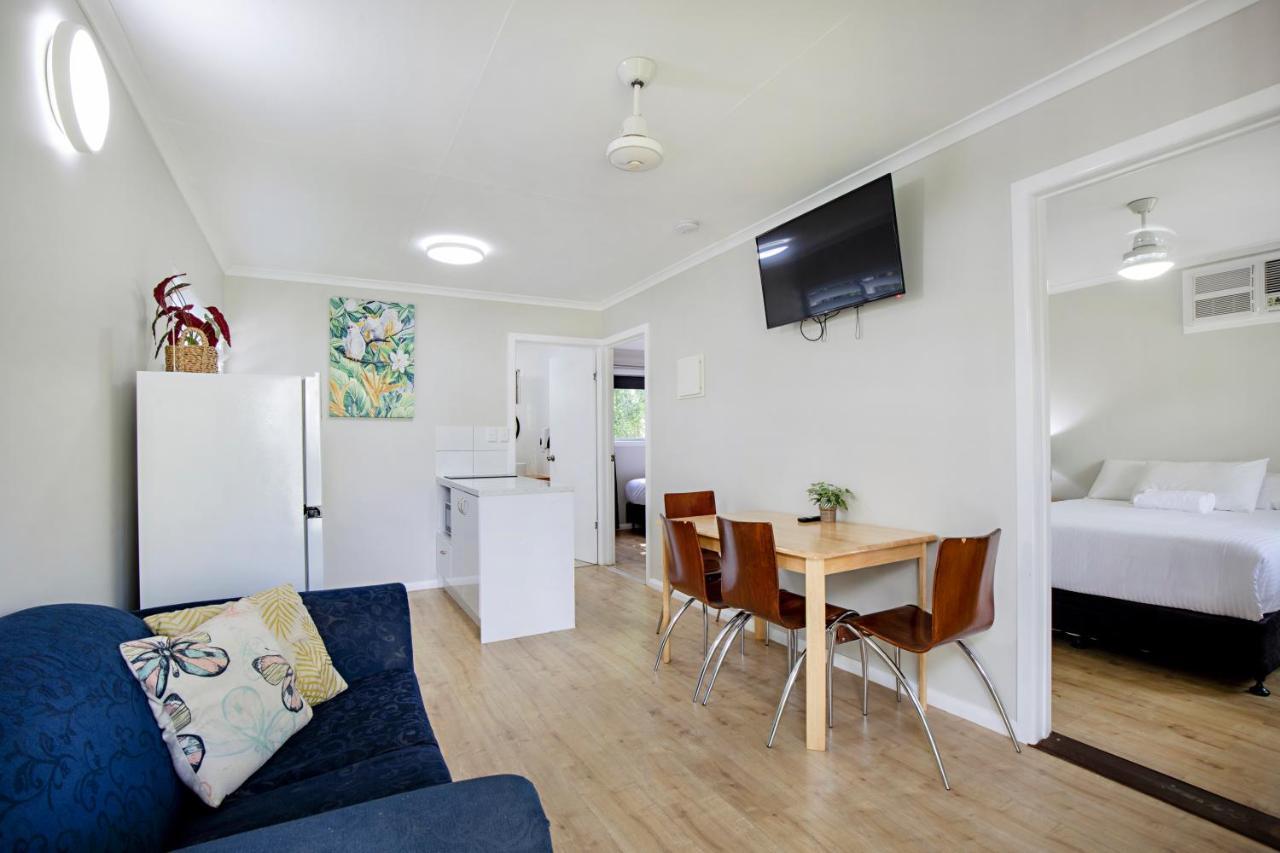Bush Village Holiday Cabins Airlie Beach Zewnętrze zdjęcie