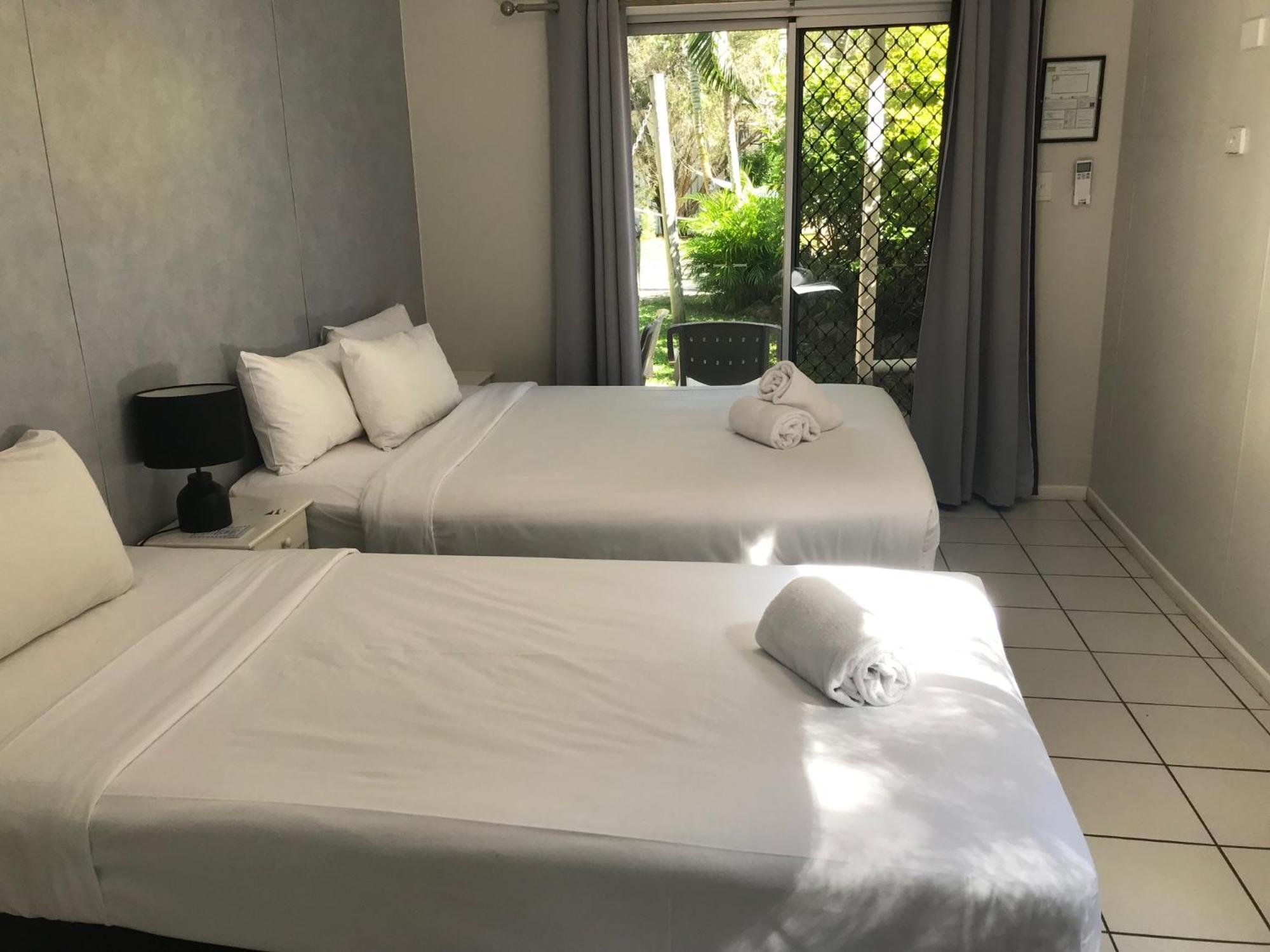 Bush Village Holiday Cabins Airlie Beach Zewnętrze zdjęcie