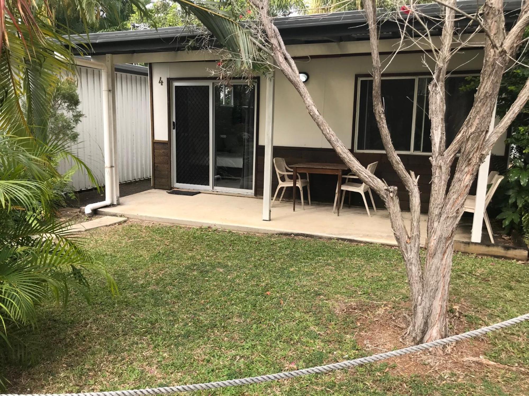 Bush Village Holiday Cabins Airlie Beach Zewnętrze zdjęcie