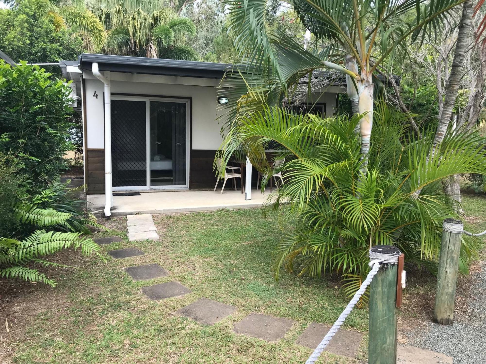 Bush Village Holiday Cabins Airlie Beach Zewnętrze zdjęcie