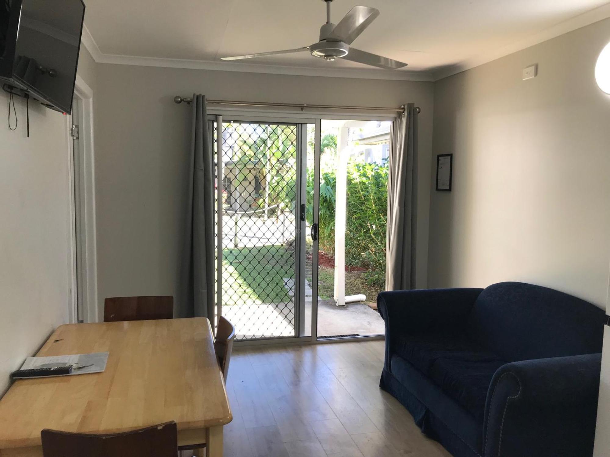Bush Village Holiday Cabins Airlie Beach Zewnętrze zdjęcie